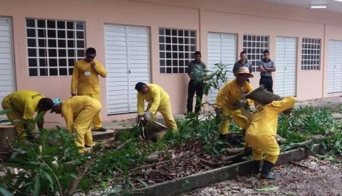 Em Manaus, detentos reformam prédio da antiga Central de Artesanato Branco e Silva