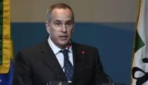 Diretor-geral da ANP entrega carta de renúncia ao presidente Bolsonaro