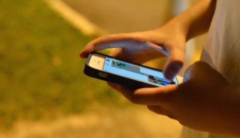 Prazo para bloquear celular pirata após notificação pode cair, diz Anatel