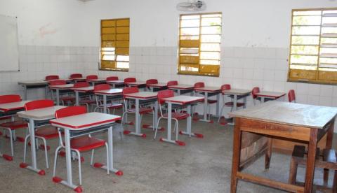 Ministério Público vai agir contra professor suspeito de receber sem trabalhar no Amazonas