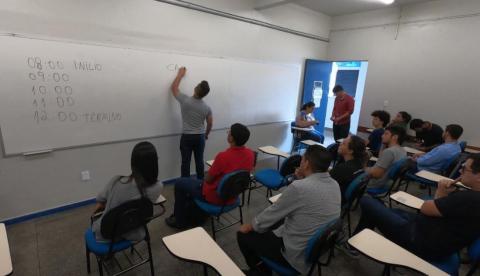 DPE aplica provas do seletivo de estágio no próximo domingo em Manaus 