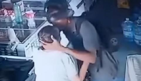 Suspeito que beijou idosa em assalto é preso pela polícia