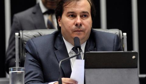 Rodrigo Maia deve trabalhar para desmontar Zona Franca de Manaus, diz colunista 