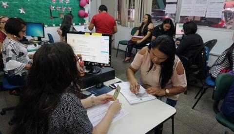 Mais de 200 aprovados em concurso da Semed são convocados em Manaus 