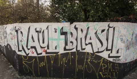 Trio suspeito de envolvimento no massacre de Suzano é solto