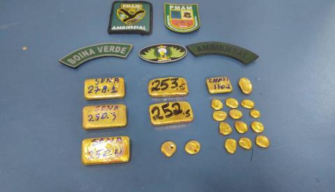 Pescado ilegal e ouro avaliado em R$ 360 mil são apreendidos em embarcação de Manaus 