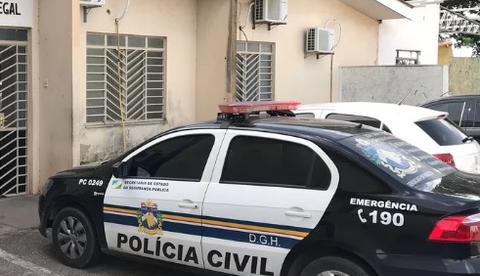 Com pés e mãos amarrados, jovem é achado morto perto de balneário 