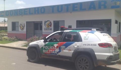 Pai adolescente ameaça matar filho de 1 ano e cometer suicídio no Amazonas 