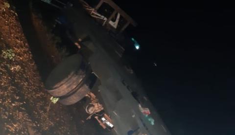 Caminhão parado na escuridão causou acidente que matou um e feriu quatro no Amazonas