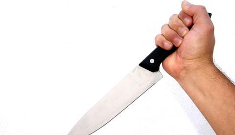 Adolescente que tentou matar desafeto com facada nas costas é preso no Amazonas 