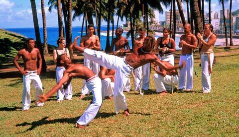 Deputado do Amazonas quer tornar capoeira modalidade esportiva