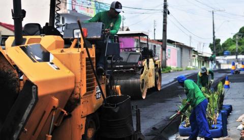Ruas do bairro Japiim começam a ser recapeadas em Manaus 