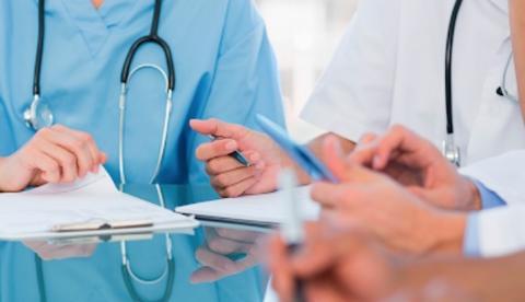 Governo quer mais 5 mil médicos para combate ao novo coronavírus