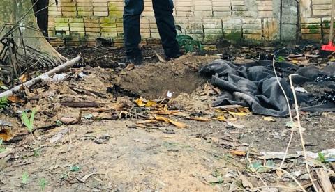 Mãe chama polícia ao flagrar filho abrindo cova para esconder garota morta em Manaus
