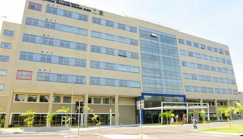 Hospital Delphina Aziz passa atender apenas casos de coronavírus em Manaus