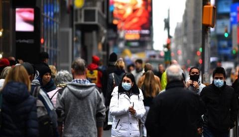 EUA passam Espanha e são 3º país com mais casos de coronavírus no mundo