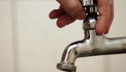 População de Manaus também sofre com falta d’água durante blecaute