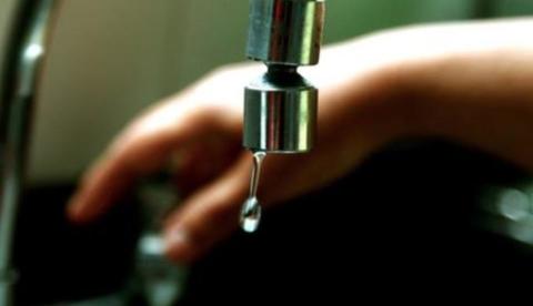 Após blecaute de 1 hora em Manaus, serviço de água pode demorar 2 dias para normalizar