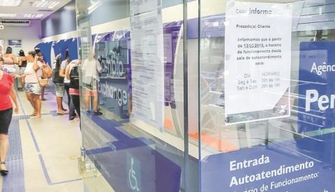 Veja estabelecimentos que seguem funcionando no Amazonas 