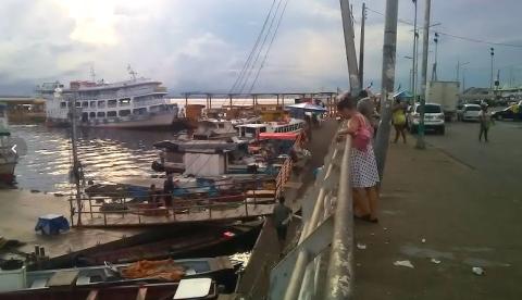 Transporte fluvial é restabelecido no Amazonas