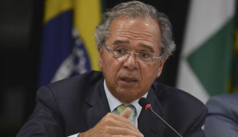 Paulo Guedes afirma que ‘como cidadão’ quer ficar em casa isolado 