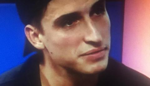 BBB20: Felipe Prior fala sobre sua relação com Gizelly e revela se vai beijá-la fora do confinamento