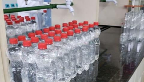 Projeto da UEA inicia produção de  álcool 70% no Amazonas