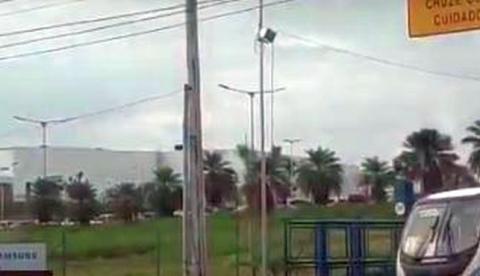 Indústria de eletroeletrônicos volta às atividades em Manaus