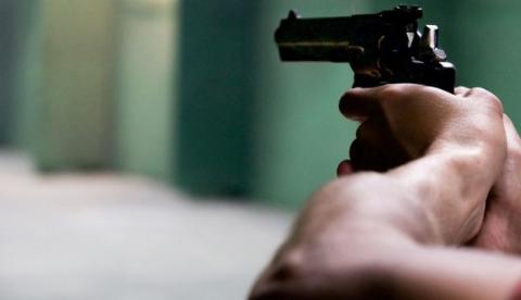 Adolescentes são apreendidos após assaltar ônibus 650 em Manaus  