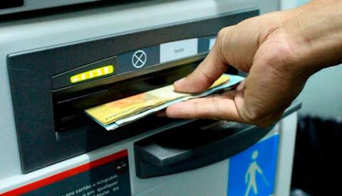 Caixa faz pagamento de para 3,3 milhões de pessoas nesta sexta-feira