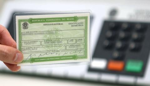 Eleitores sem cadastro biométrico poderão votar em outubro