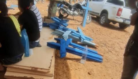 Enterros com caixões empilhados em valas são proibidos em cemitério de Manaus 