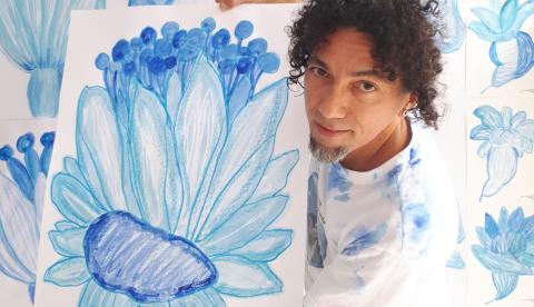 Artista plástico, Jandr Reis troca obras por cestas básicas para doações em Manaus