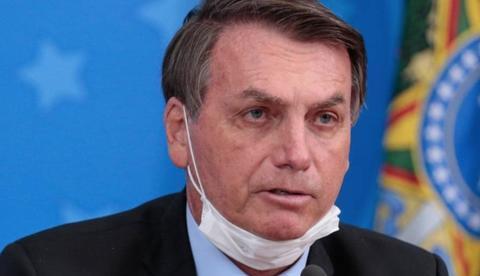 Exame de Bolsonaro aponta resultado negativo para coronavírus 