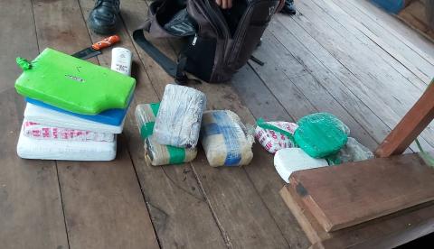 Polícia apreende lanchas, drogas e armas em operação contra piratas de rios no Amazonas 