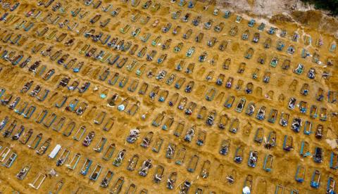 Manaus registra mais de 5 mil sepultamentos durante pandemia