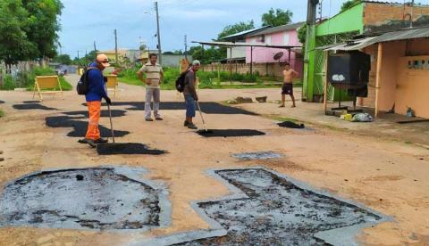 Justiça suspende contratação de empresa por R$ 20 milhões para asfaltamento de ruas em Itacoatiara