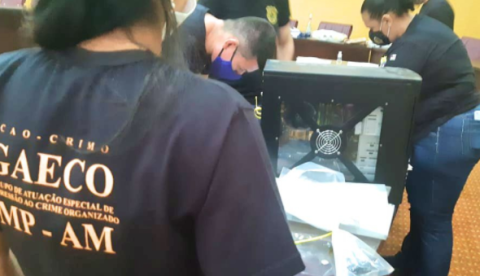 Material apreendido vai reforçar investigações sobre compra de respiradores no Amazonas