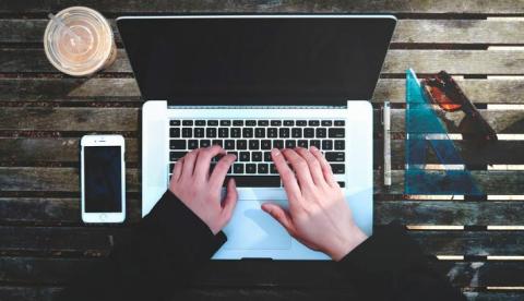 Ministério da Educação oferece mestrado em Química e Filosofia