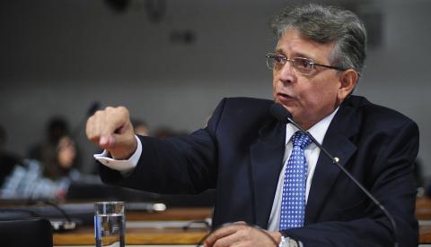 Pauderney planeja retorno das aulas presenciais em escolas de Manaus