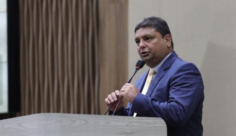 Caio André reassume vaga na CMM, mas deve voltar à Secretaria de Cultura