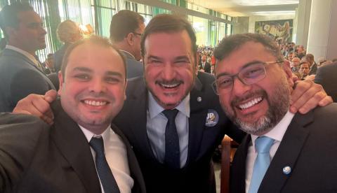 Federação entre União Brasil e Progressistas amplia poder político no Amazonas