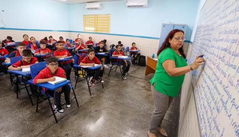 Servidores municipais só poderão se aposentar após os 65 anos; entenda