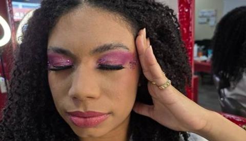 Brilhos e pedrarias: veja tendências e dicas de maquiagem para o Carnaval