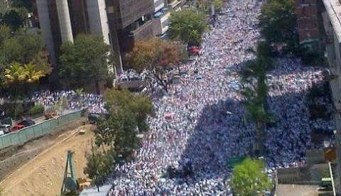  Protestos  na Venezuela  fazem brasileiros apressar retorno a Manaus