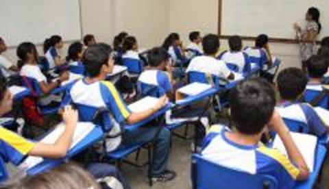  Seduc convoca 322 professores aprovados em Processo Seletivo