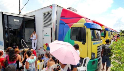 Exames para mulher são oferecidos em Unidades Móveis de Saúde