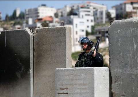 Três mortos e cinco feridos em explosão em Gaza