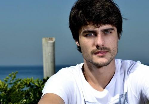 Guilherme Leicam teria apanhado por ter beijado aniversariante