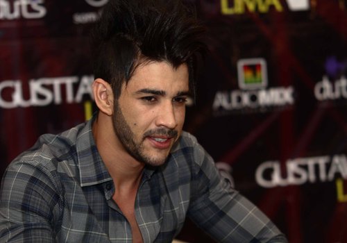 Gusttavo Lima dá a entender que pode virar cantor gospel
